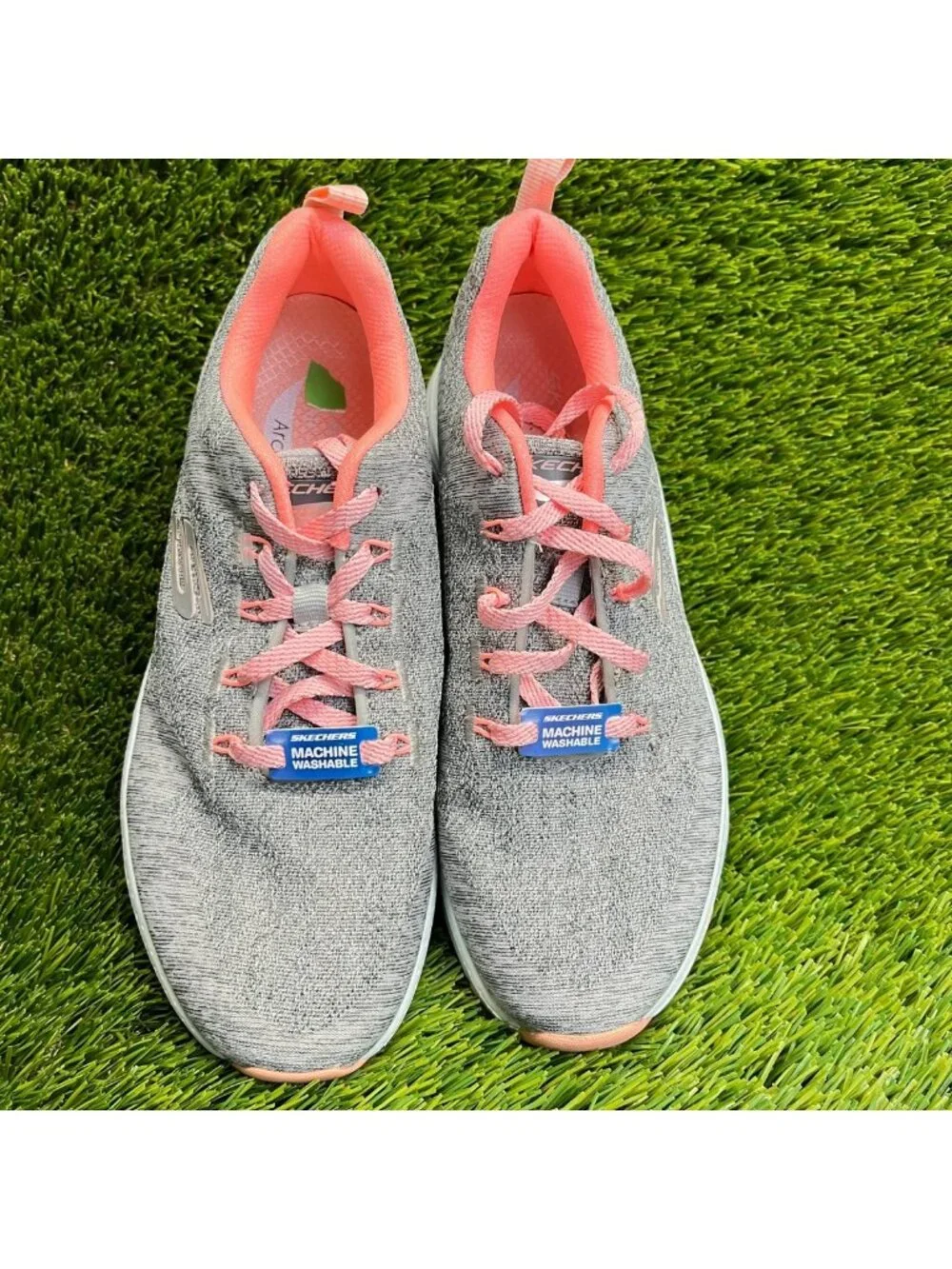 SKECHERS please review